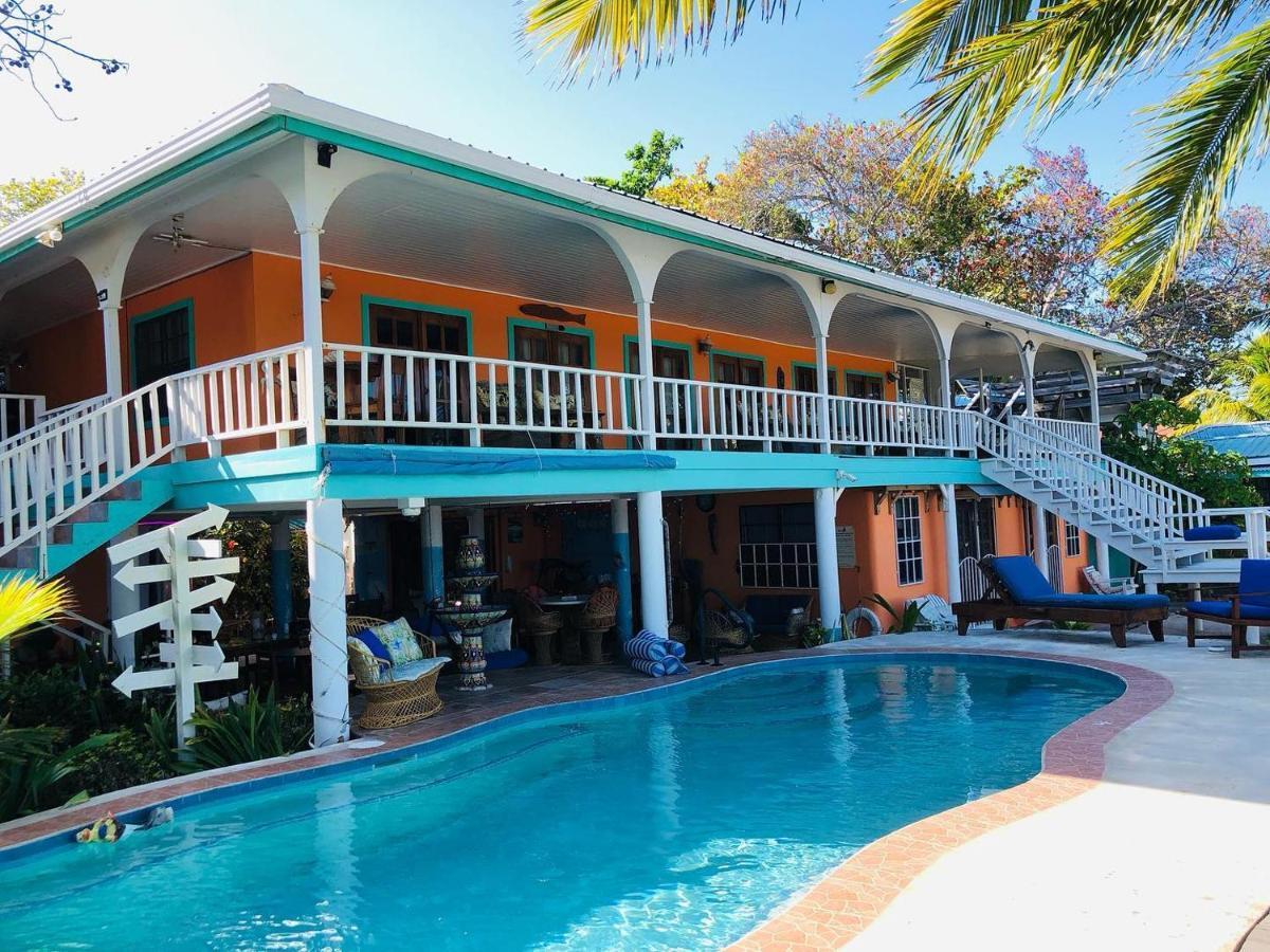 Coral Cove Inn Maya Beach Exterior foto